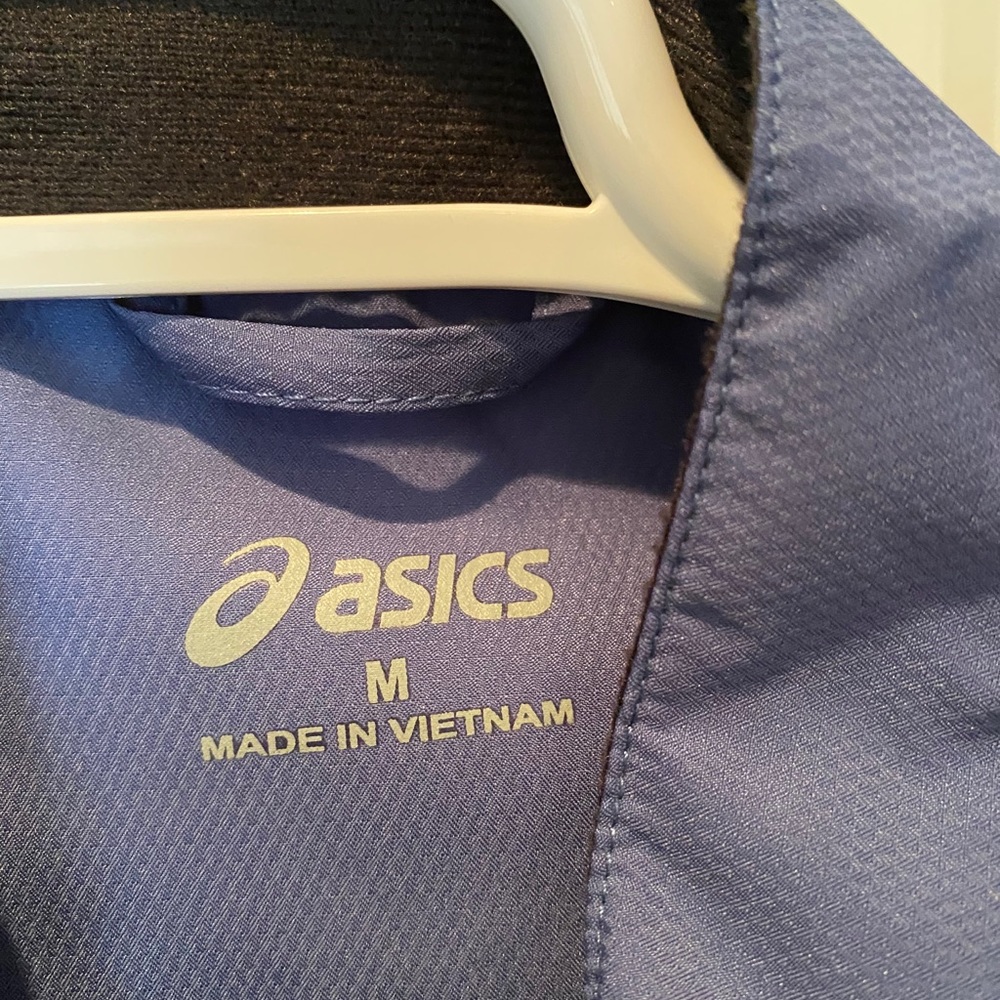 ASICS Running Jacket - Picture 8 of 12